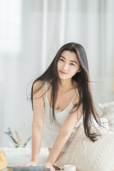 胡巧英告状